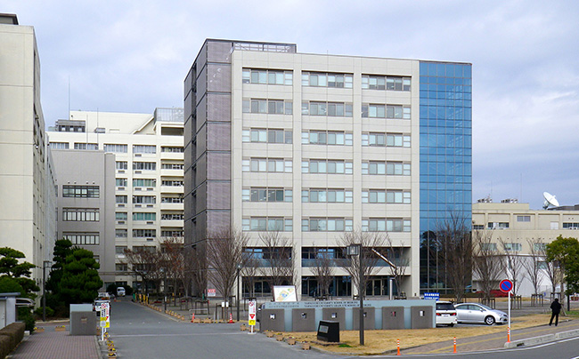 Yamaguchi_University_Medical_Department_Research_Building.jpg